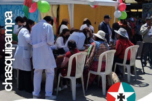 Atención medica gratuita am mercado 8 de diciembre CHASQUIPAMPA