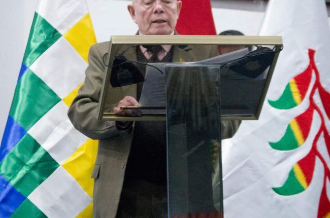 Entrega de credenciales a los asambleístas titulares elegidos en las elecciones generales 2025.